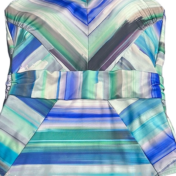 La Blanca Ocean Tides Striped One Piece - Picture 8 of 16